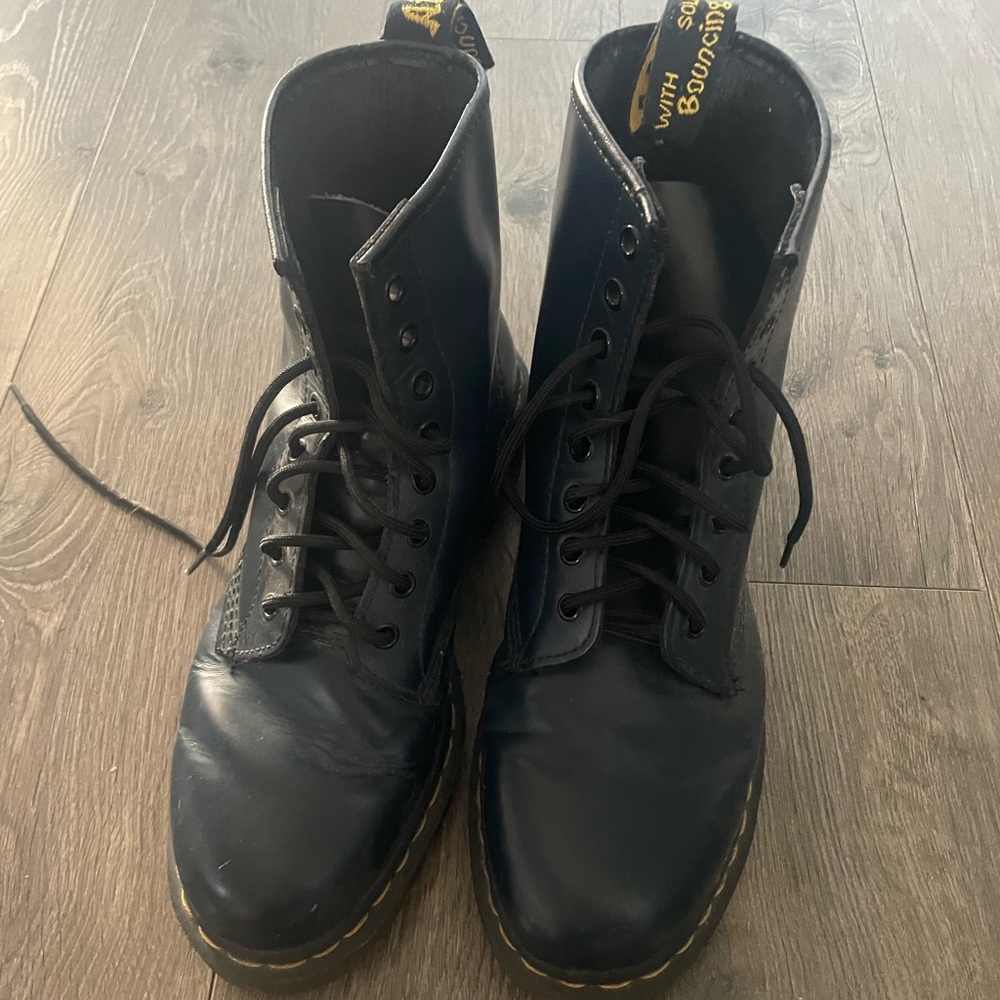 Dr. Martens 8-Eye dark blue Leather Combat Boots